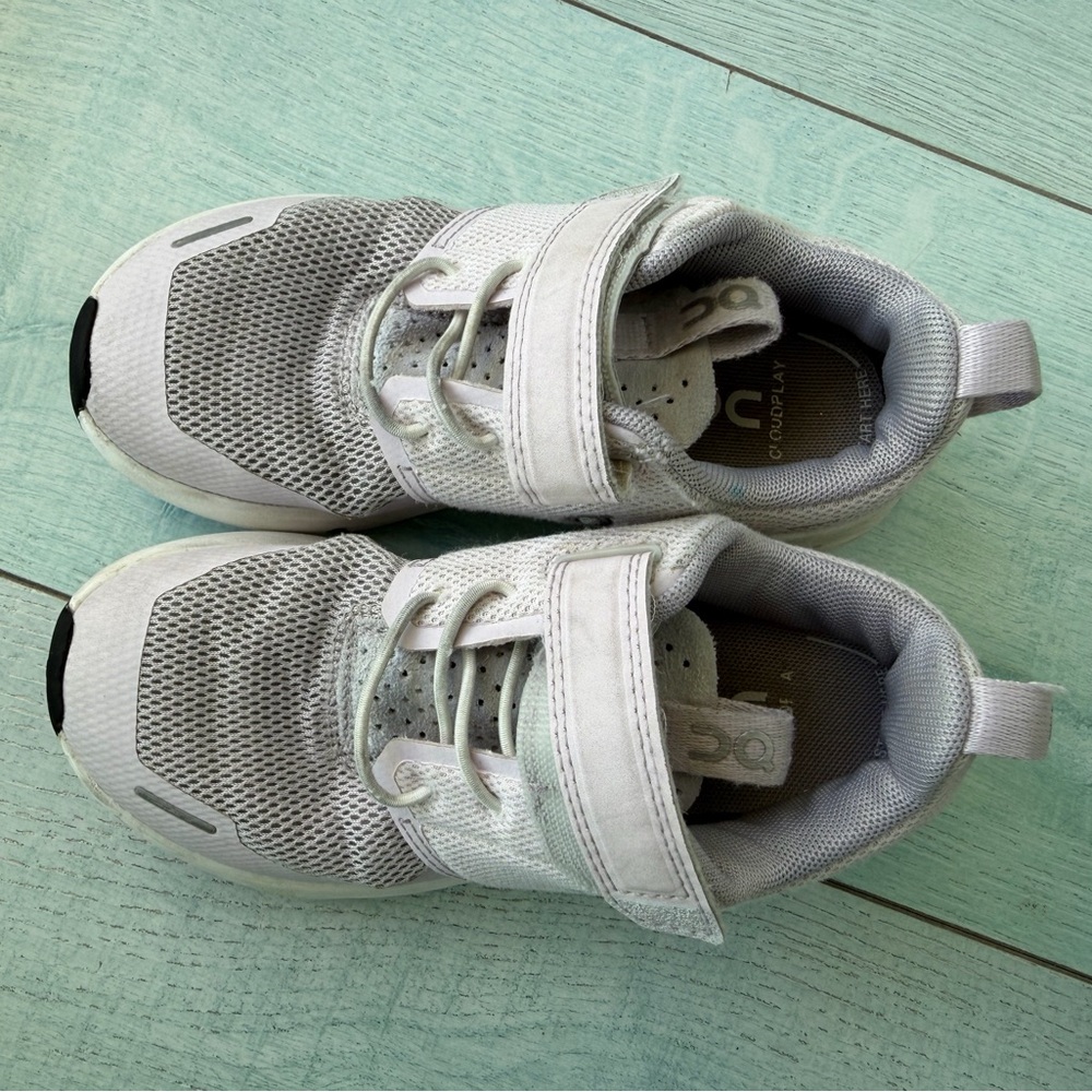 On Running Kids' Orchid and White Sneakers - Picture 2 of 4